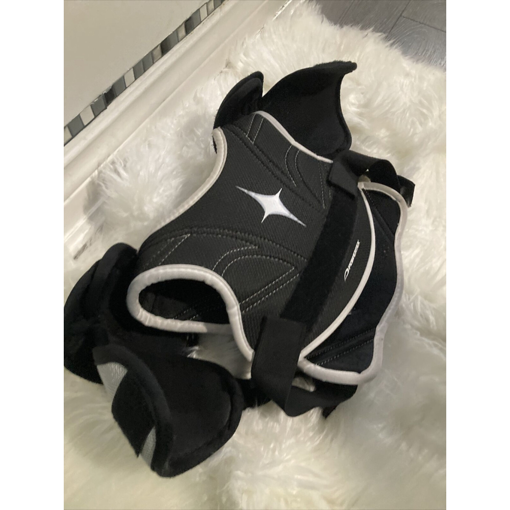 Powertek PTK Youth Hockey Shoulder Pads! Ice Roller YTH YT-M Medium Powerkit 4-7